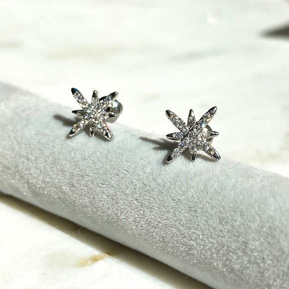 Silver Star Studs - Picture 1 of 3